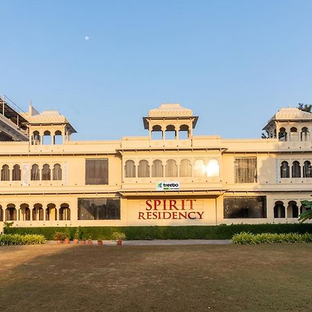 Treebo Spirit Residency Hotel Udaipur Bagian luar foto